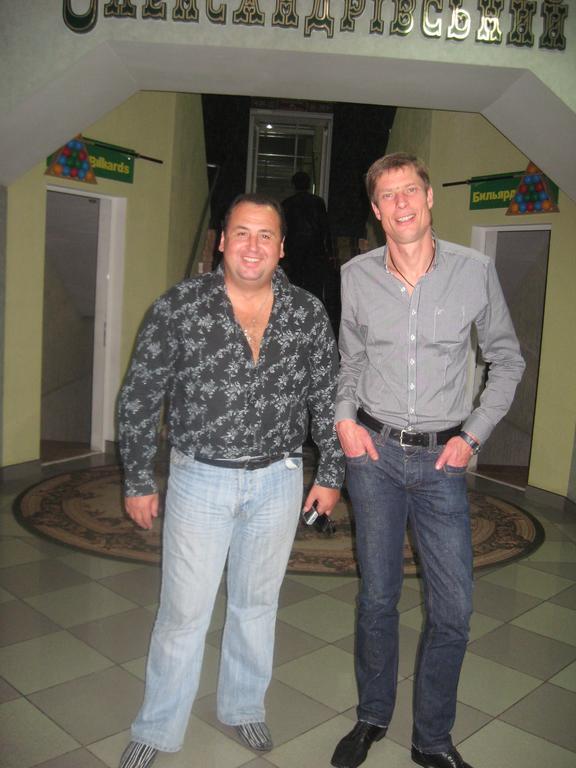 Alexandrovskiy Hotel นิโกลาเยฟ ภายนอก รูปภาพ